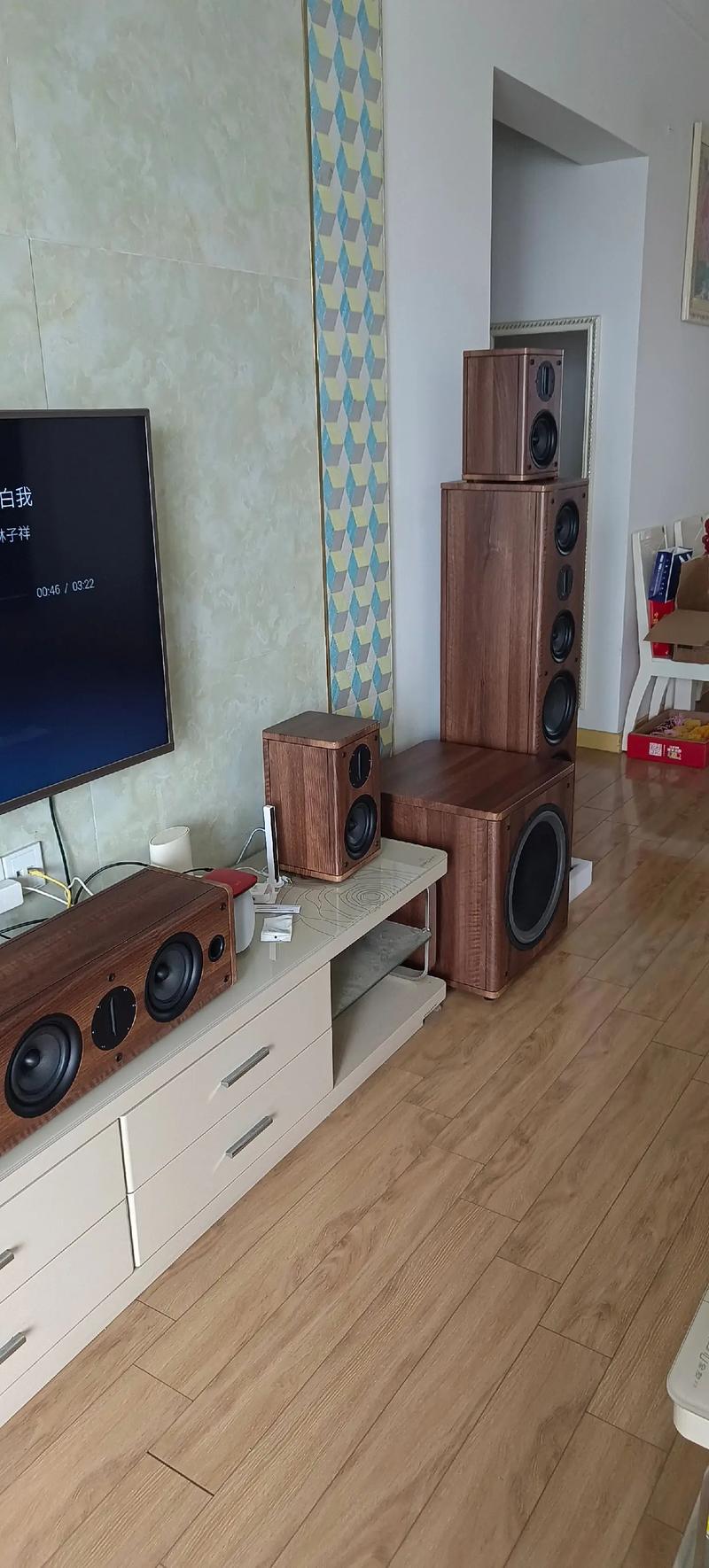 私人情侣影院 | 私密观影包间、浪漫双人套餐、主题包厢推荐