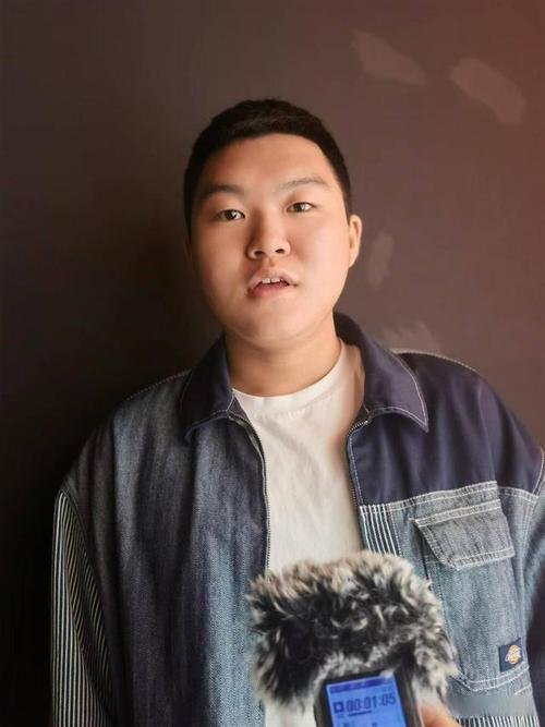 黑丝长腿av在线的相关介绍
