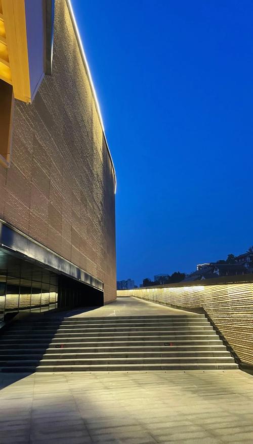 欧美午夜寂寞影院：深夜独处必备的私密观影指南｜长夜伴侣｜孤独解药
